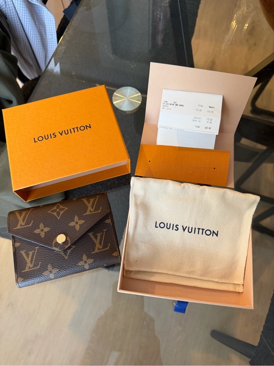Louis Vuitton Handbags - Louis Vuitton Monogram Snap Card Wallet - Brown/Gold